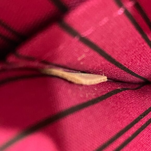 Louis Vuitton Monogram Neverful Pouch MM (104576) - Picture 7 of 8